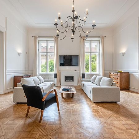 Andrassy 28, Next To Opera, Parking Apartment Budapest Ngoại thất bức ảnh