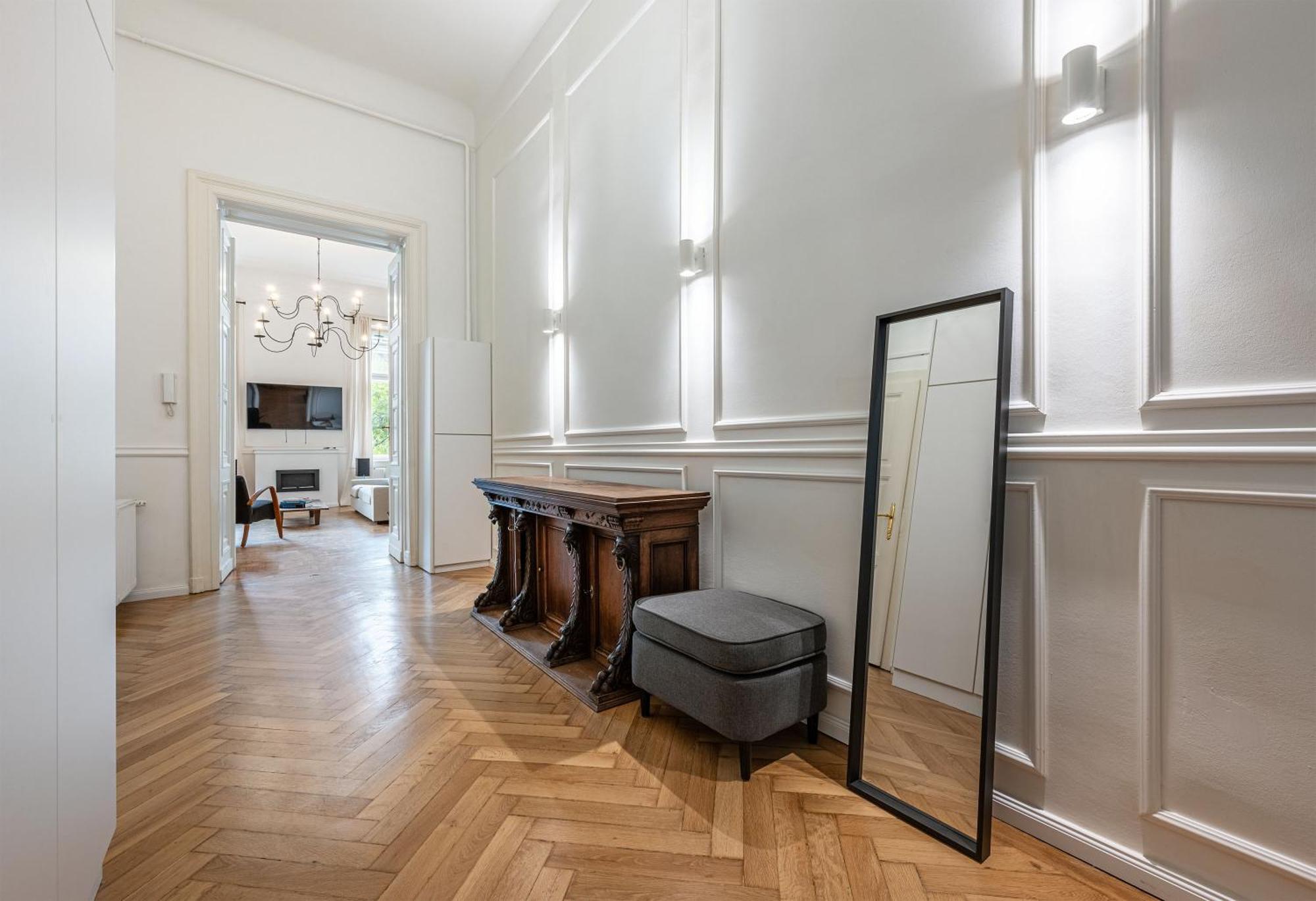 Andrassy 28, Next To Opera, Parking Apartment Budapest Ngoại thất bức ảnh
